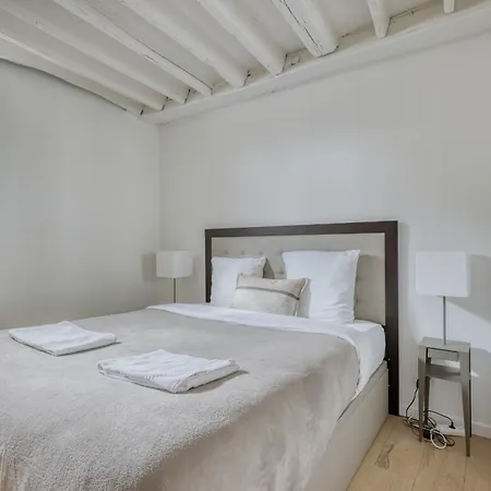 Appartamento Tranquil Heaven Up To 4 Guests - Heart Of 07 Parigi