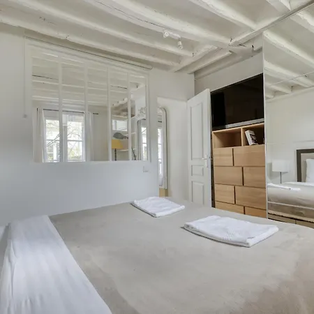 Appartamento Tranquil Heaven Up To 4 Guests - Heart Of 07